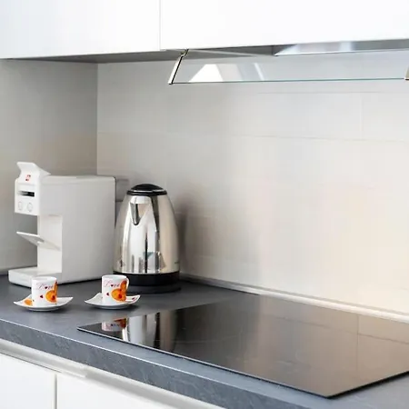 Lb Appartment-a Pochi Passi Da Porta Romana